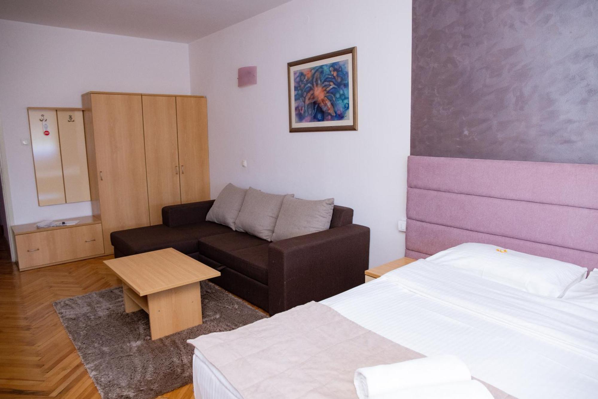 Motel New Sanatron Bosanski Novi Exterior foto